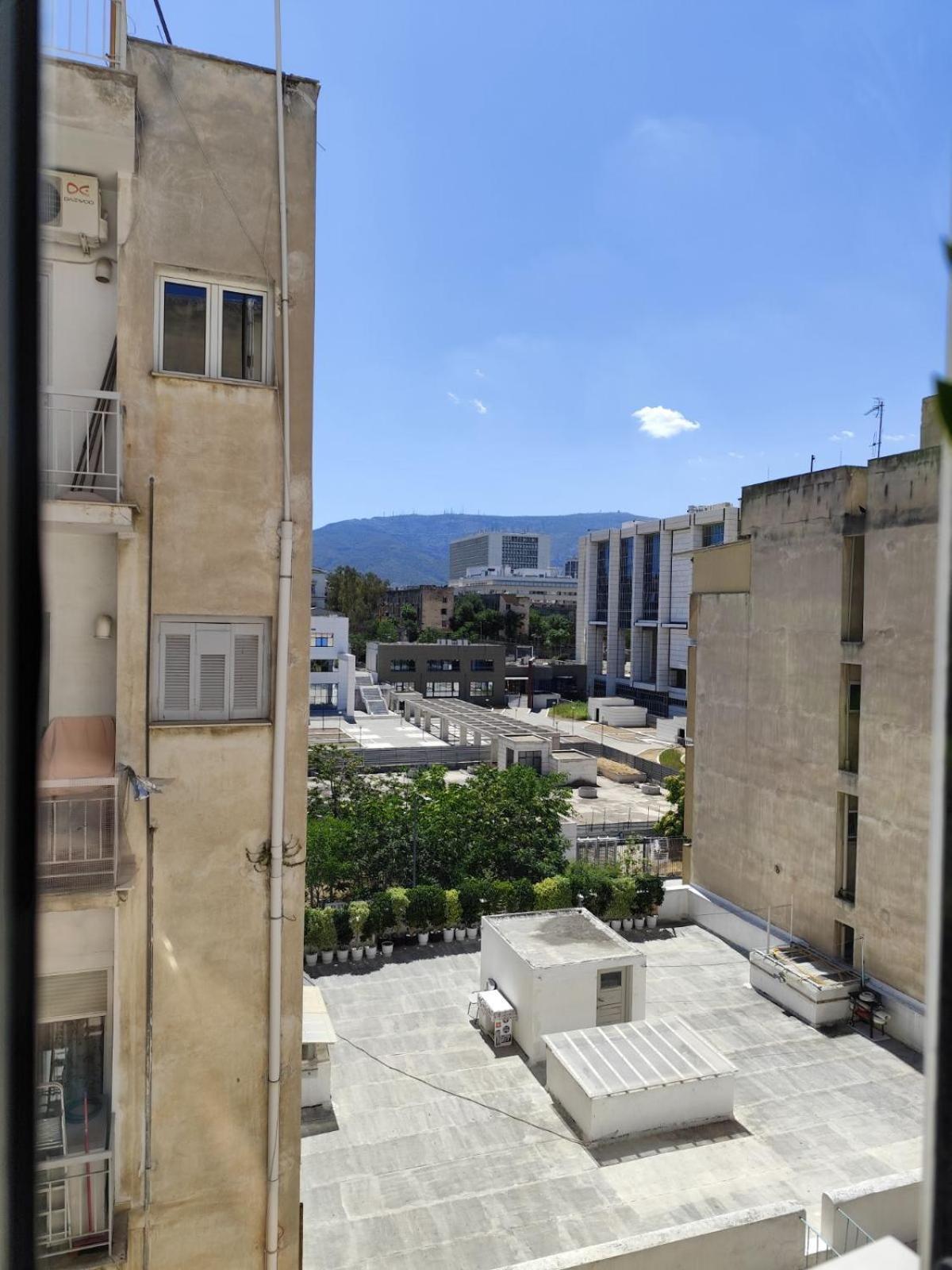 Άνετο Και Βολικό Διαμέρισμα Athens Luaran gambar